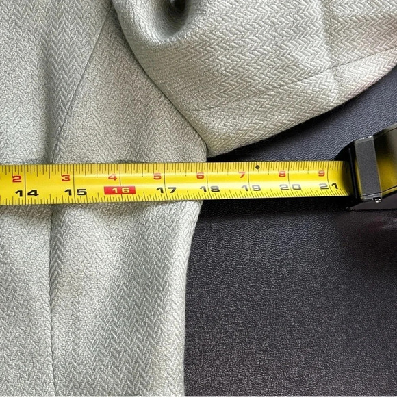 Tahari Women’s 6P Green Wool Blend Blazer Lined Pockets Career Old Money Regal - Picture 8 of 14